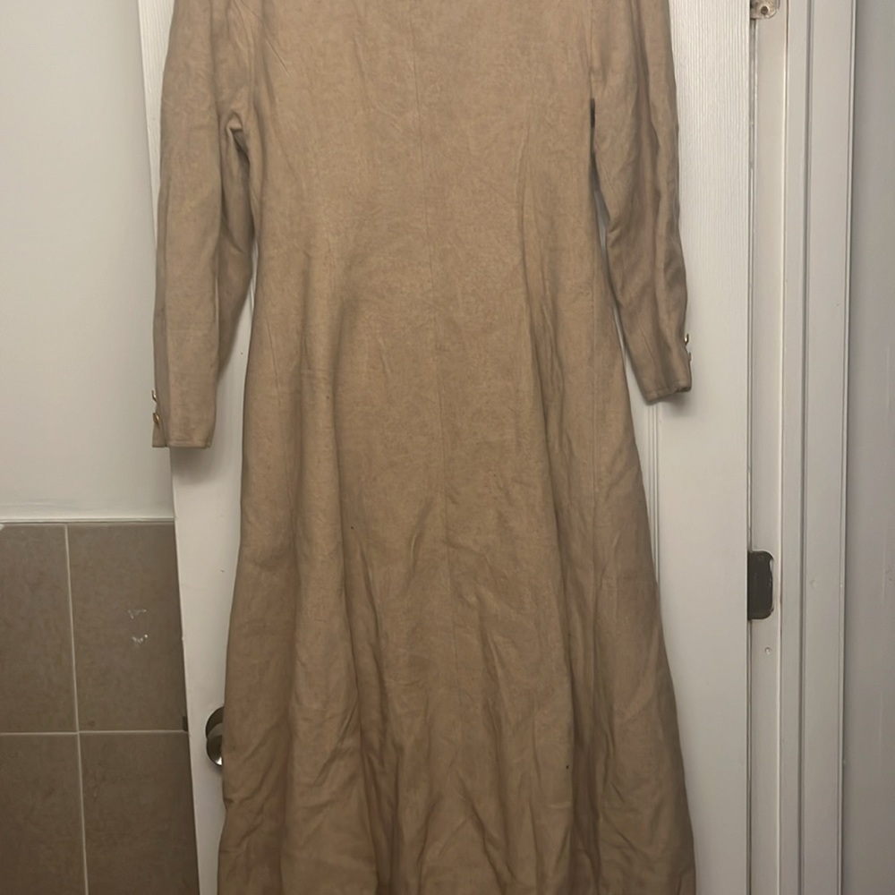 Lavantino tan wool  long trench coat - Picture 6 of 9